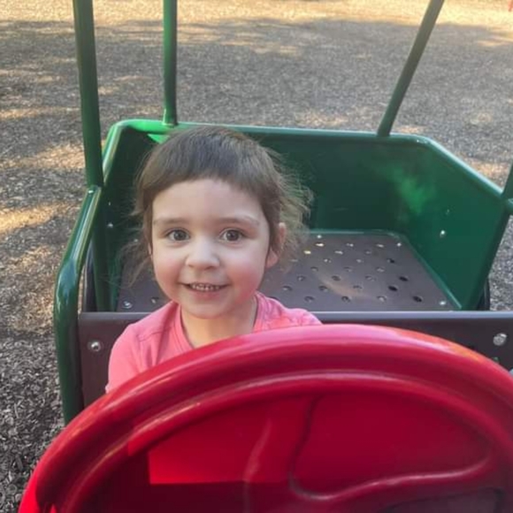 Meet your Posher, Beth - Picture 9 of 11